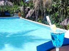 Hotel Las Ballenas Escondidas pool